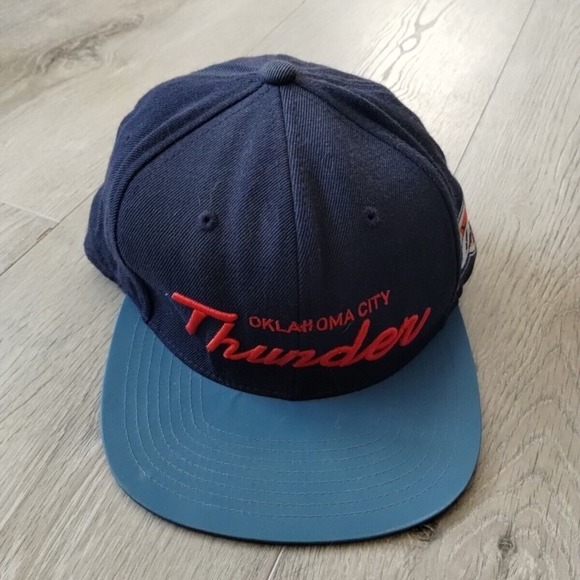 Mitchell & Ness Navy and Blue Oklahoma City Thunder Hat - Picture 2 of 15